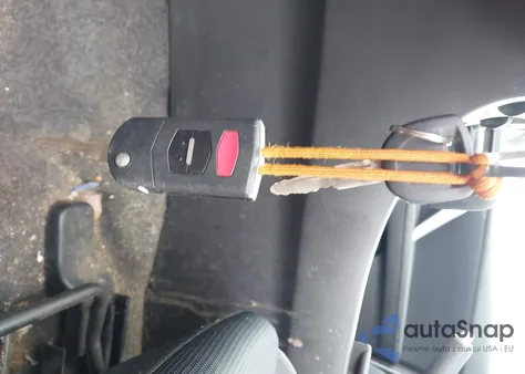 2011 Mazda Mazda3 S Sport из США, поврежденный, VIN JM1BL1K64B1456216